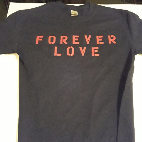 T-shirts - Picture 2 of 2